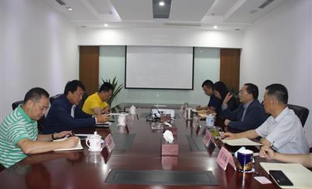 202362918563648_440-267